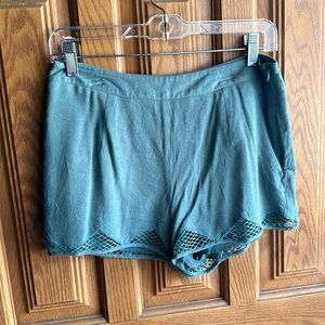 Seafoam green women shorts